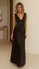 Ana Maxi Dress - Black
